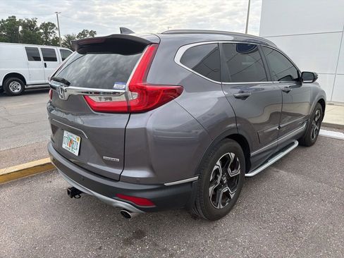 Used 2018 Honda CR-V Touring image 3
