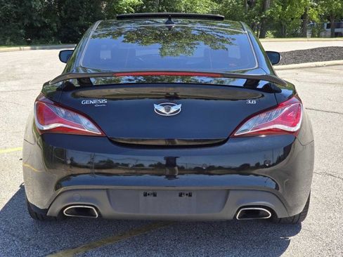 Used 2014 Hyundai Genesis 3.8 RWD image 21