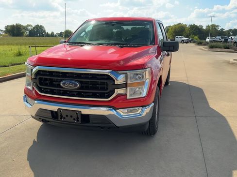Used 2022 Ford F150 XLT image 4