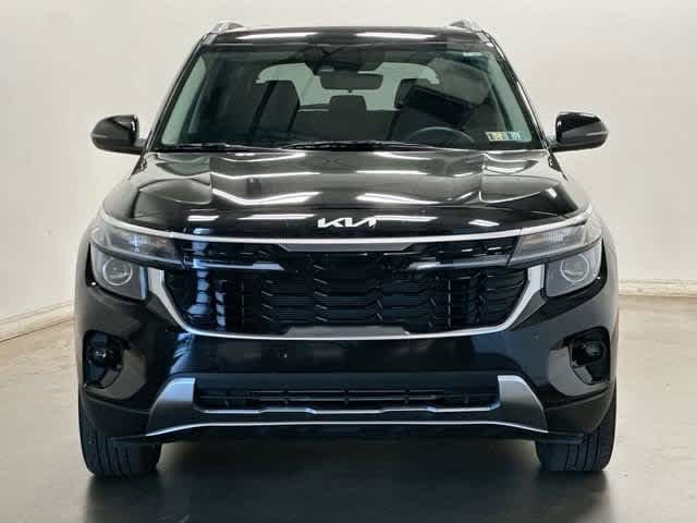 Used 2025 Kia Seltos EX w/ EX Sunroof Package AWD/4WD image 32