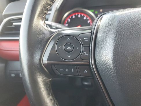 Used 2022 Toyota Camry XSE image 21