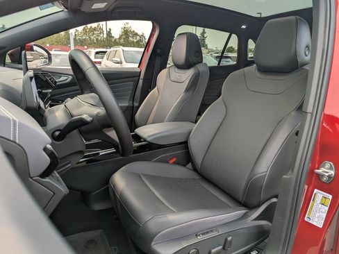 Certified 2023 Volkswagen ID.4 Pro S AWD/4WD image 25