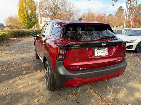 New 2026 Nissan Kicks SR w/ SR Premium Package image 5