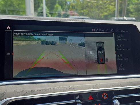 Used 2022 BMW X7 M50i AWD/4WD image 18