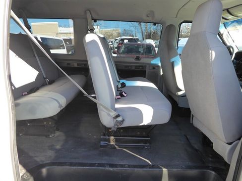 Used 2013 Ford E-350 and Econoline 350 XL image 22