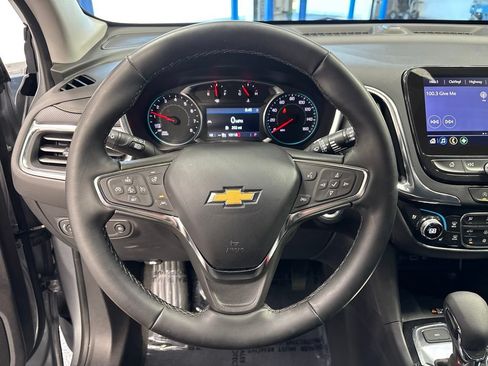 Used 2024 Chevrolet Equinox Premier AWD/4WD image 12