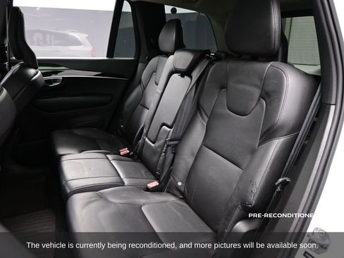 Used 2019 Volvo XC90 T6 Momentum w/ Advanced Package image 7