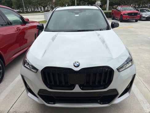 Certified 2023 BMW X1 xDrive28i w/ M Sport Package AWD/4WD image 2