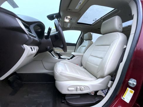 Used 2017 GMC Acadia Denali AWD/4WD image 11
