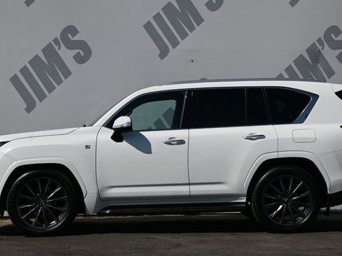 Used 2024 Lexus LX 600 F Sport image 6