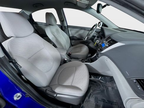 Used 2012 Hyundai Accent GLS w/ Premium Pkg 3 image 24
