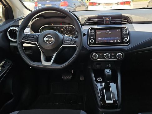 Used 2023 Nissan Versa SV FWD image 18