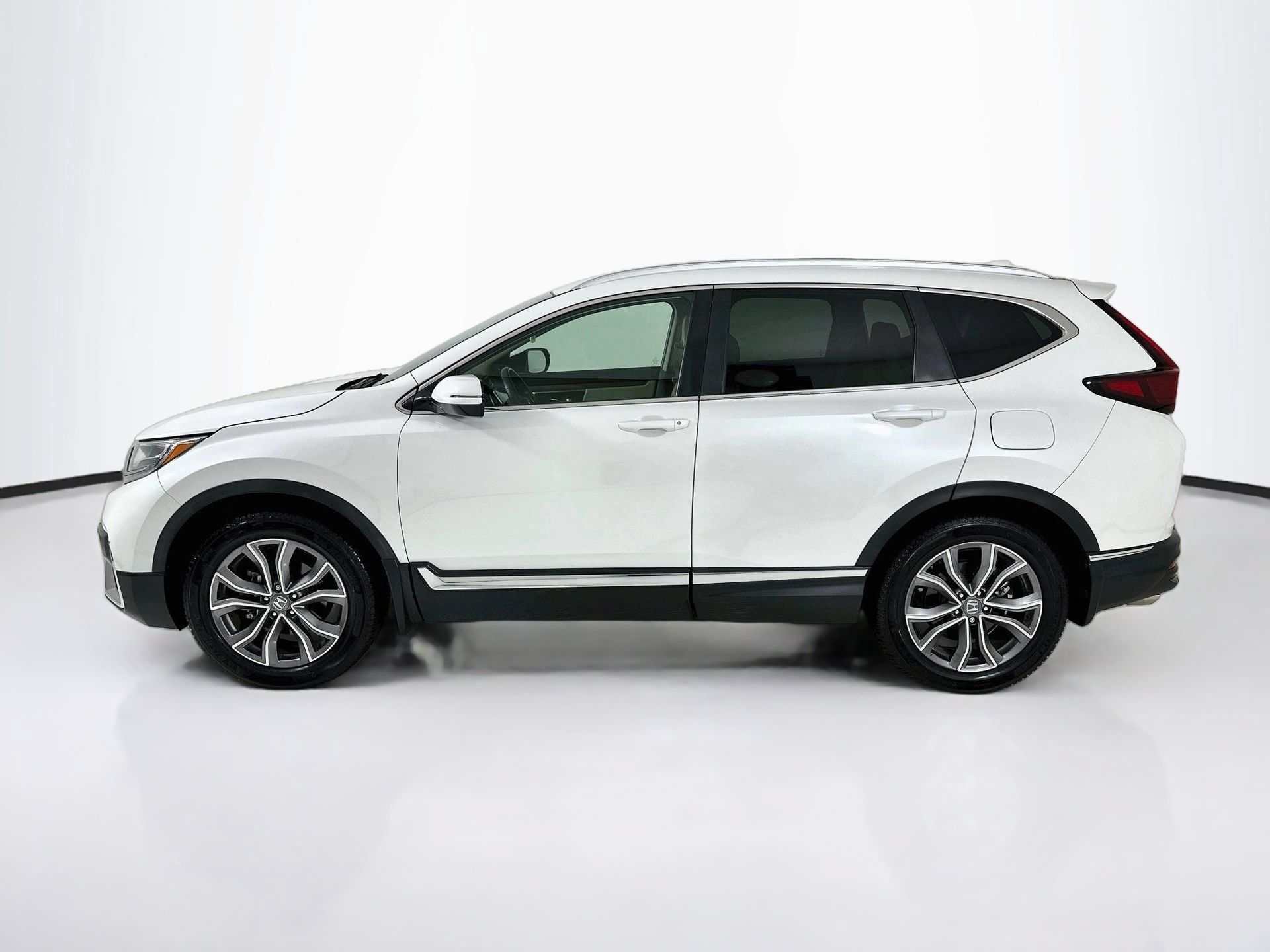 Used 2022 Honda CR-V Touring image 5