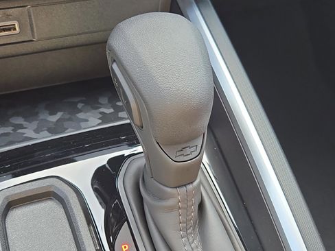 New 2026 Chevrolet Colorado W/T w/ WT Custom Package image 25