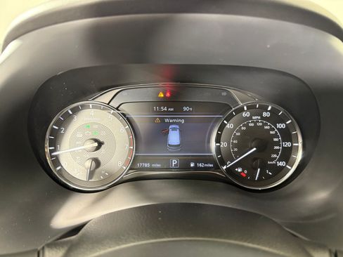 Used 2022 INFINITI QX80 Luxe w/ Cargo Package RWD image 18