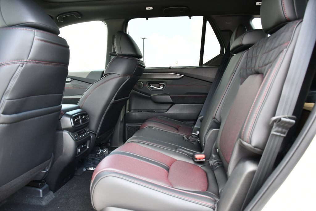 New 2026 Honda Pilot Black Edition image 22