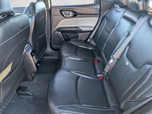 Used 2024 Jeep Compass Limited image 16