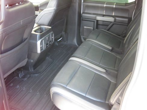 Used 2018 Ford F150 Raptor w/ Equipment Group 802A Luxury image 30