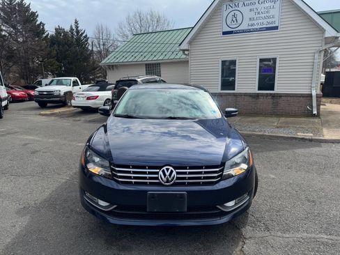 Used 2014 Volkswagen Passat 1.8T SEL Premium image 2
