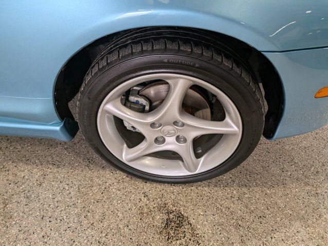 Used 2002 MAZDA MX-5 Miata LS RWD image 11