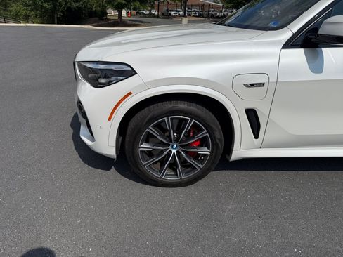 Used 2023 BMW X5 xDrive45e w/ M Sport Package AWD/4WD image 27