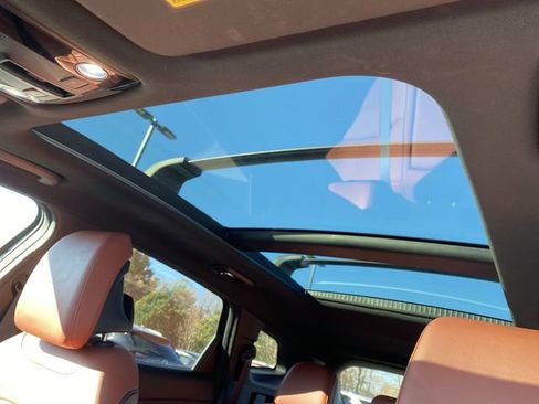 Certified 2023 Kia Sportage SX image 7