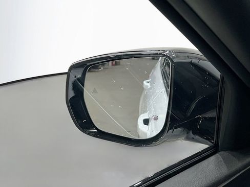 New 2025 Jeep Grand Cherokee L Laredo image 36