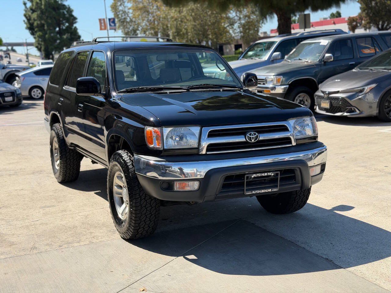 Used 2000 Toyota 4Runner 2WD w/ Upgrade Value Pkg 1 image 4