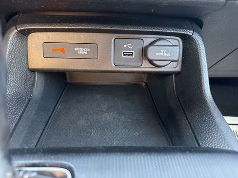 Used 2023 Honda Civic Sport image 27