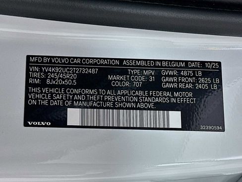 New 2026 Volvo XC40 B4 Plus w/ Protection Package image 31
