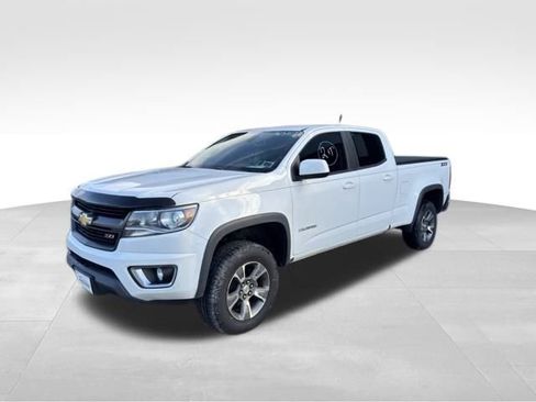 Used 2019 Chevrolet Colorado Z71 image 3