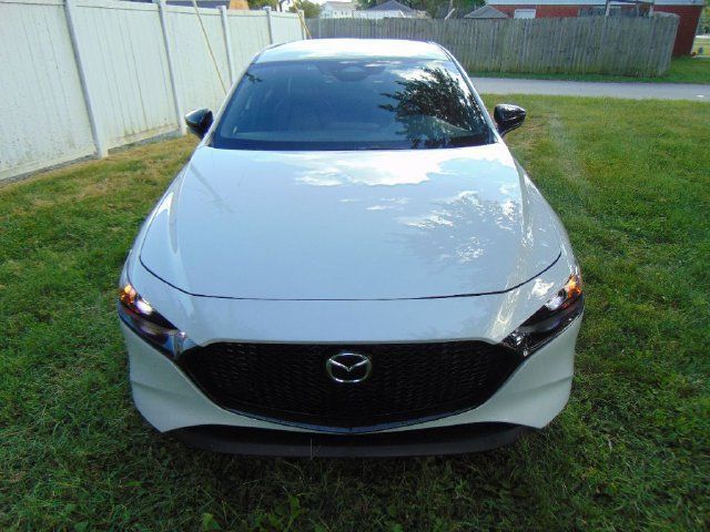 Used 2025 MAZDA MAZDA3 s Sport FWD image 2