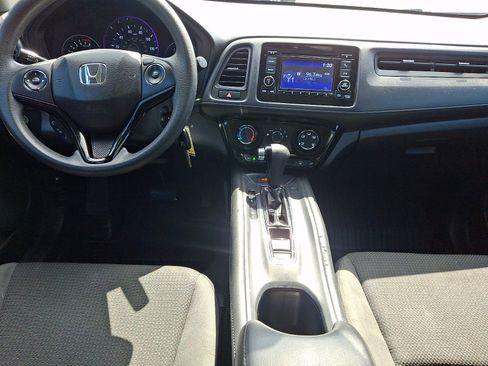 Used 2020 Honda HR-V LX image 15