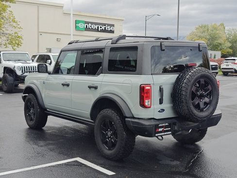 Used 2024 Ford Bronco Black Diamond image 5