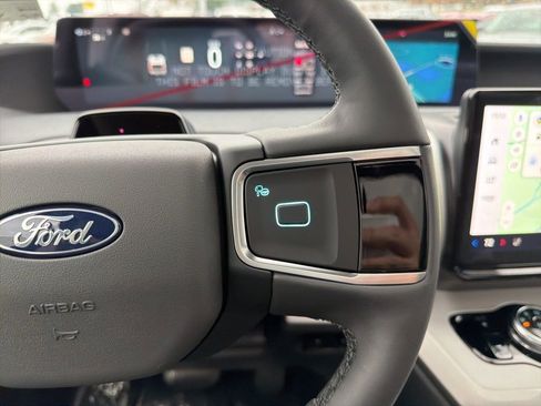 New 2025 Ford Expedition Max Active image 27