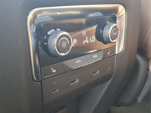 New 2026 Chevrolet Tahoe High Country image 19