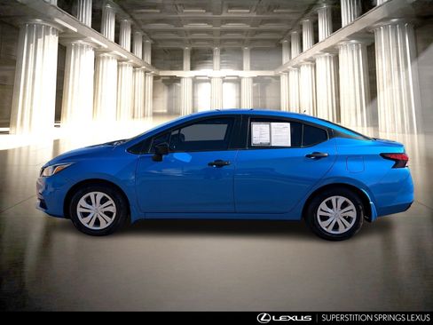 Used 2021 Nissan Versa S image 8