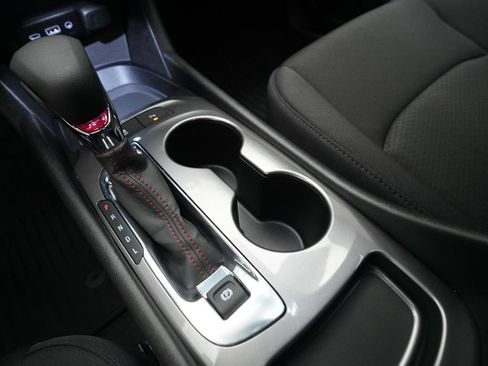 Used 2024 Chevrolet Malibu RS FWD image 15