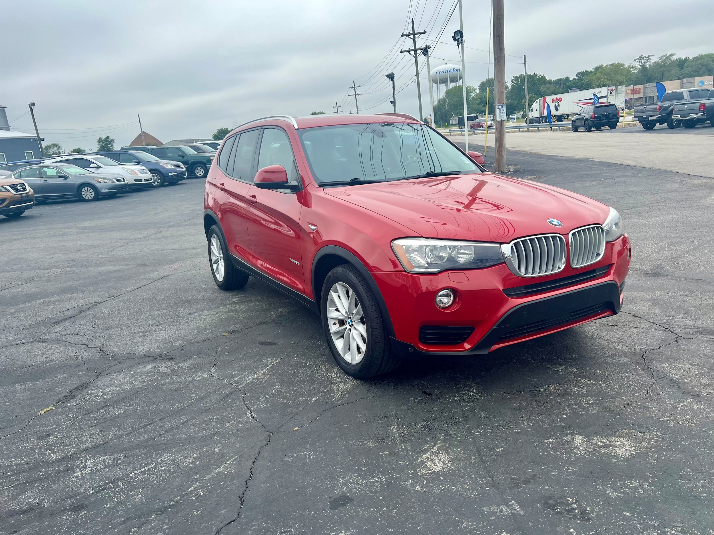 Used 2017 BMW X3 xDrive28i AWD/4WD image 3