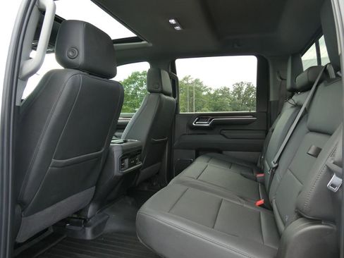 Certified 2024 Chevrolet Silverado 2500 LT w/ Z71 Sport Edition AWD/4WD image 18