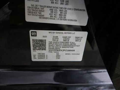 Used 2023 Chevrolet Silverado 1500 LT AWD/4WD image 45