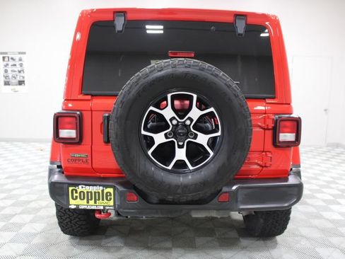 Used 2021 Jeep Wrangler Unlimited Rubicon w/ Cold Weather Group AWD/4WD image 10