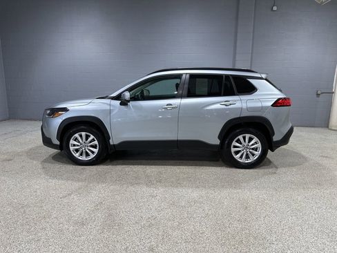 Certified 2024 Toyota Corolla Cross LE w/ Moonroof Package image 5