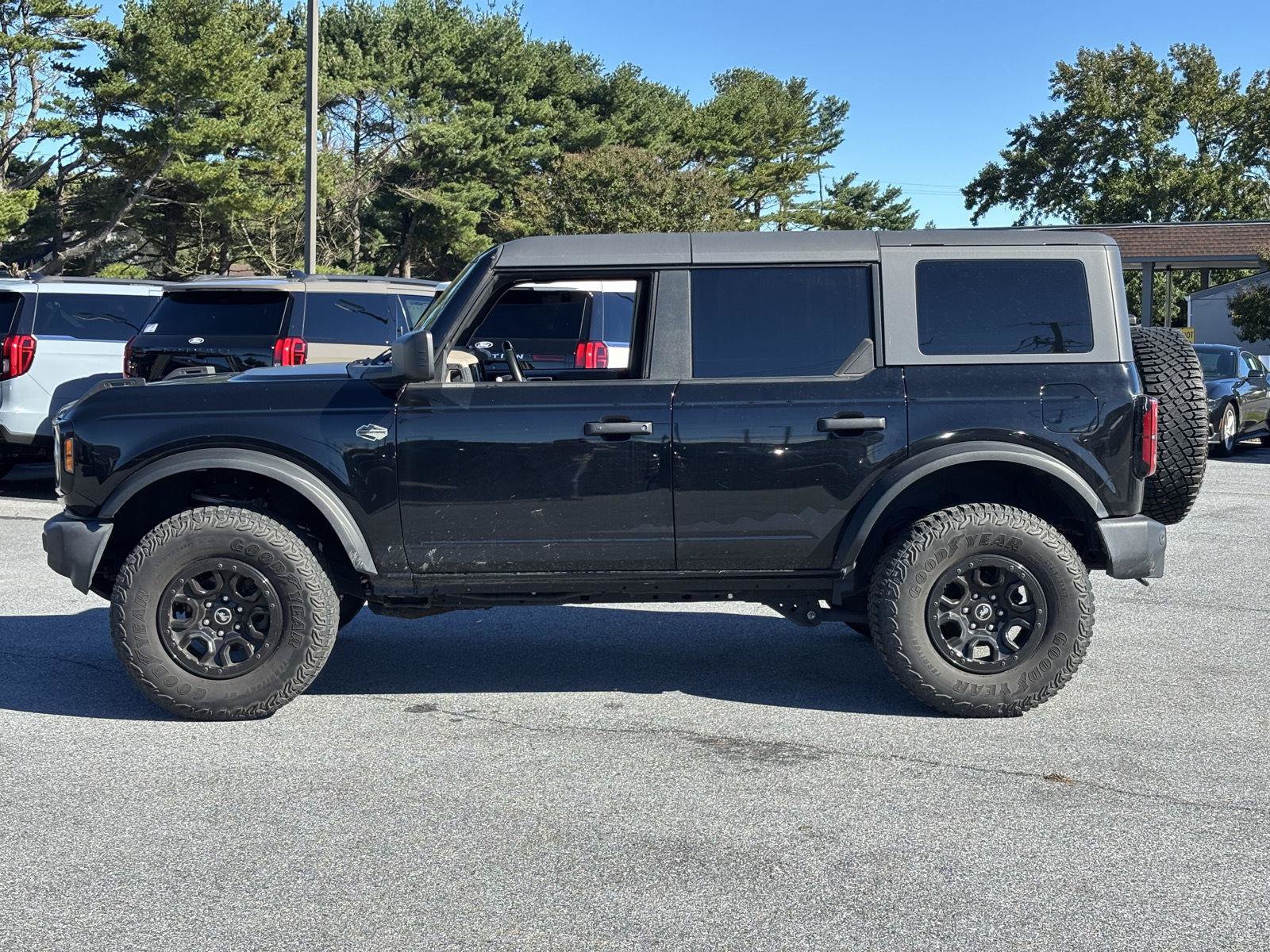 Used 2022 Ford Bronco Wildtrak AWD/4WD image 7