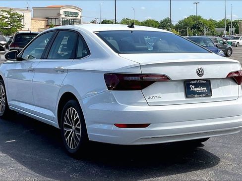 Used 2021 Volkswagen Jetta SE FWD image 13