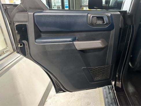 Used 2022 Ford Bronco Outer Banks image 41