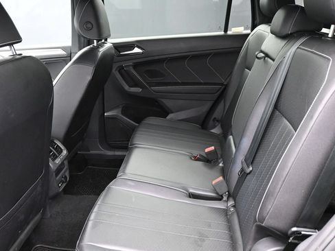 Used 2024 Volkswagen Tiguan SE R-Line AWD/4WD image 12