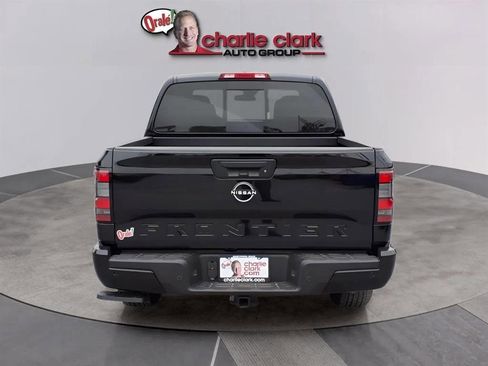 New 2026 Nissan Frontier SV image 4