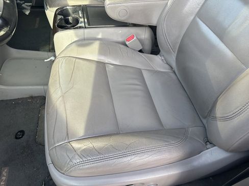 Used 2015 Toyota Sienna XLE Premium FWD image 12