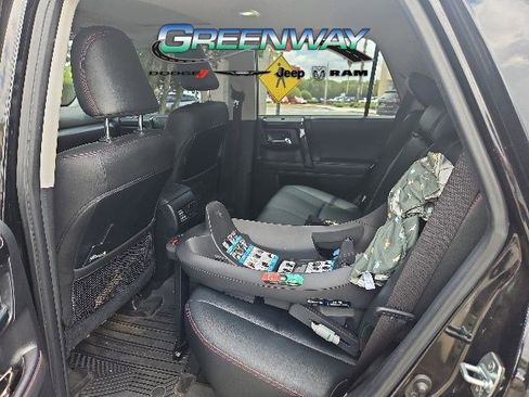 Used 2024 Toyota 4Runner TRD Off-Road Premium w/ Moonroof Package AWD/4WD image 17